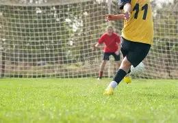 换人引争议,萨尔破门却,捂耳,世界杯比分,2026世界杯,实时比分,比赛结果,赛事分析